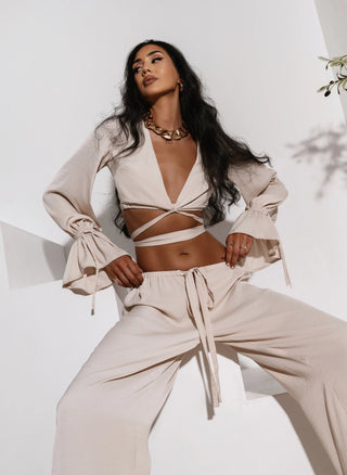 UNTAMED SET blouse and trousers light beige